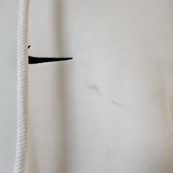 Nike Therma-FIT White Hoodie - Picture 7 of 9